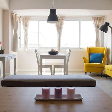 Lloret De Mar - Beachside Apartment - Free Parking - Limited Size Car Exterior foto